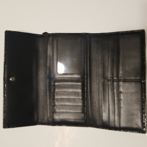 Coach tri fold wallet with matching checkbook - Picture 2 of 6